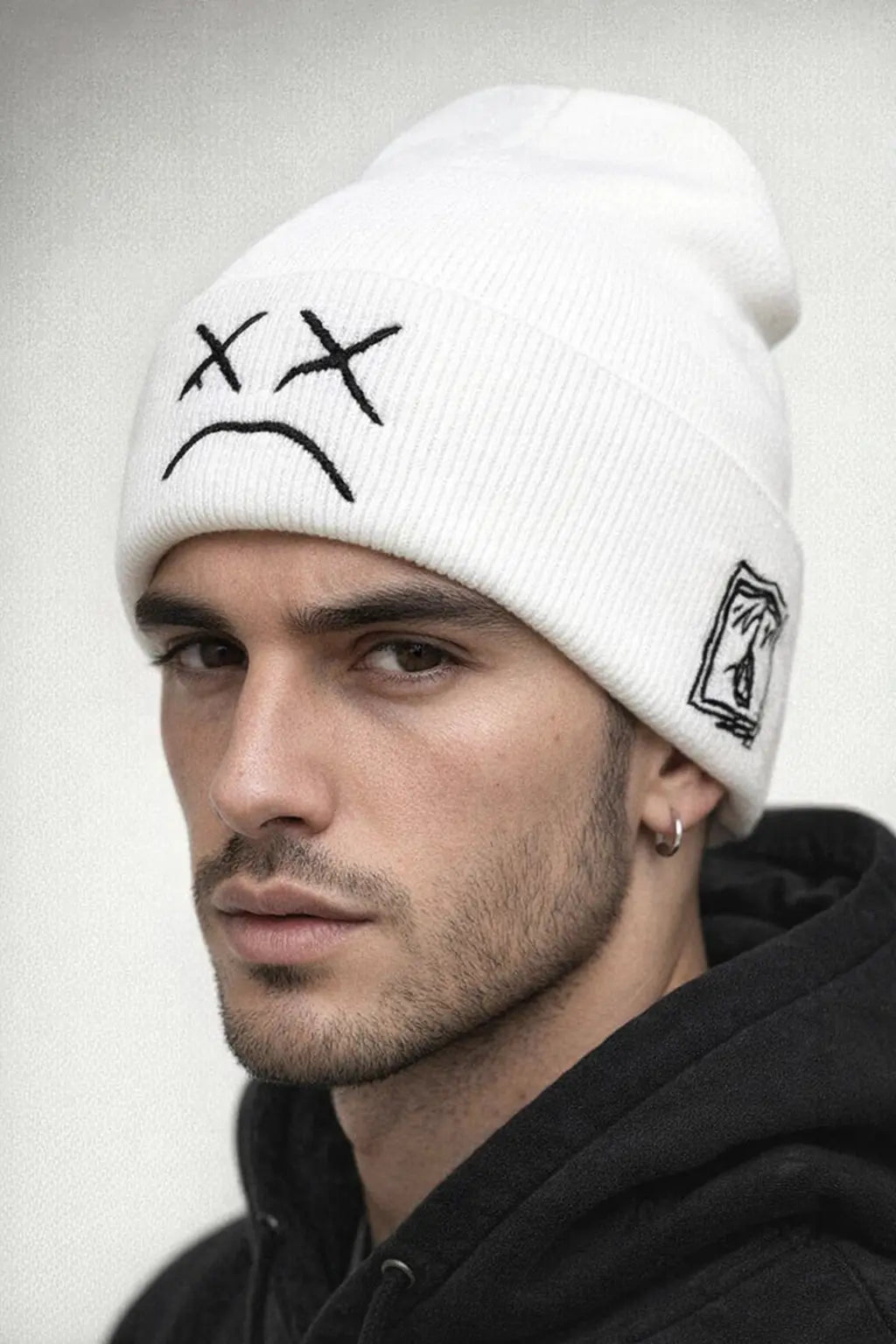 gothic-trap-elastic-winter-hat