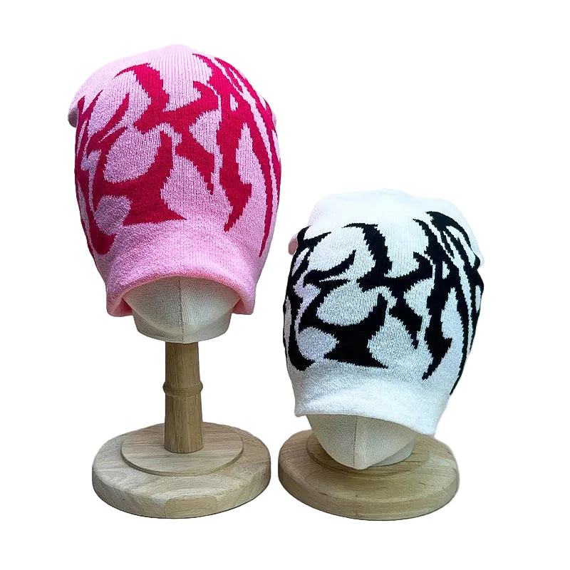 men-women-vintage-retro-graphic-rebel-script-warm-hat