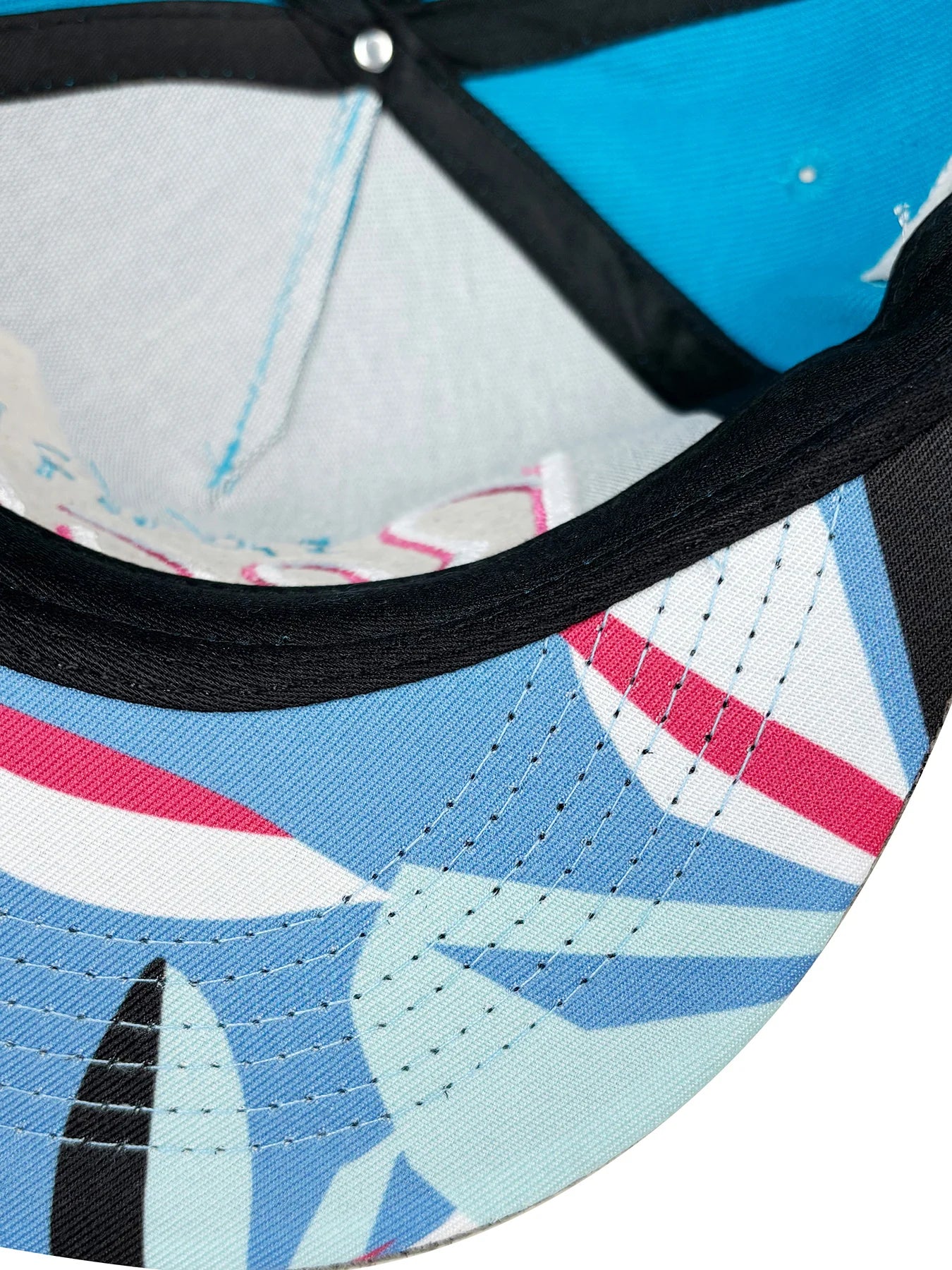 men-women-vintage-retro-coastal-streetwear-baseball-hat