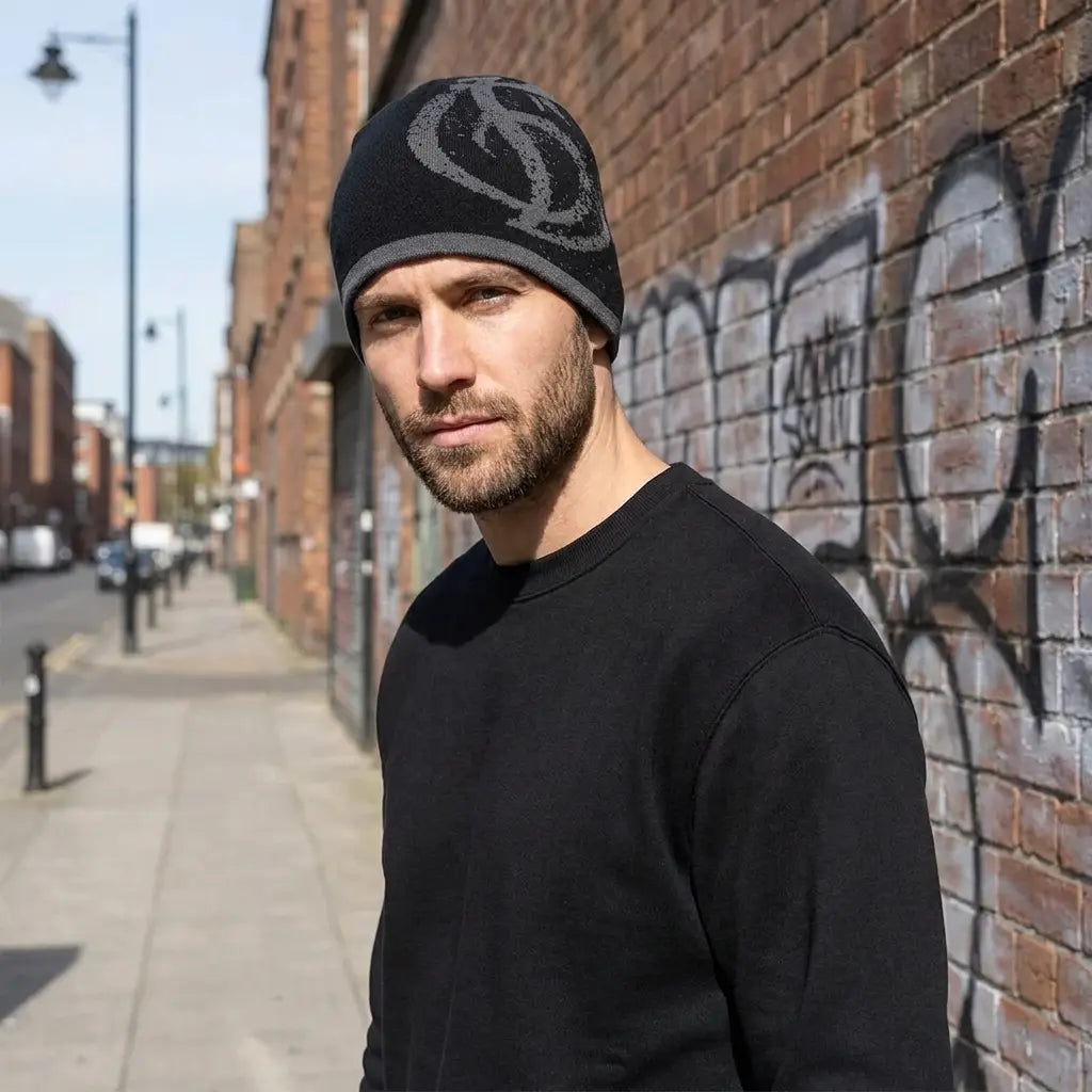 men-women-vintage-retro-warm-hat